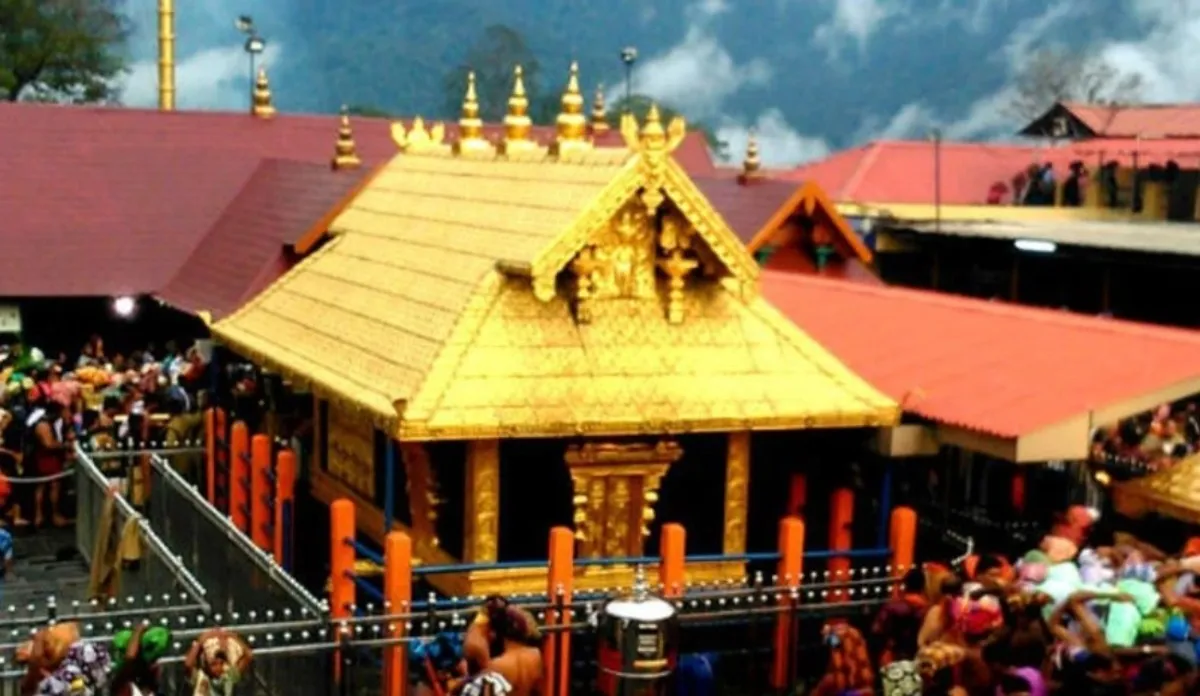 सबरीमाला मंदिर मामले पर सुप्रीम कोर्ट में सुनवाई शुरू 9 जजों की संविधान पीठ करेगी फैसला