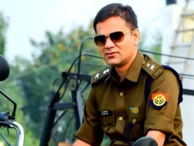 बंगाल के रण में यूपी का सिंघम IPS अजय पाल शर्मा की टीएमसी उम्मीदवार को खुली चेतावन अच्छे से खबर लेंगे बाद में रोना मत