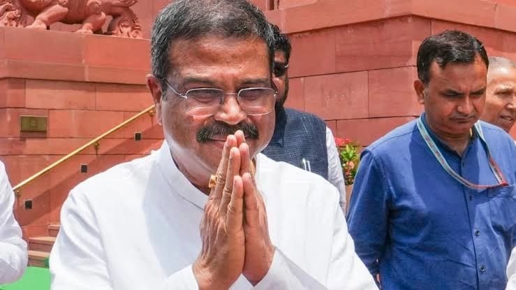 Dharmendra Pradhan Resignation: इस्तीफे के करीब 2 हफ्ते बाद बोले पूर्व शिक्षा मंत्री, ‘NEET विवाद में Gen Z को गुमराह करने की कोशिश हुई’