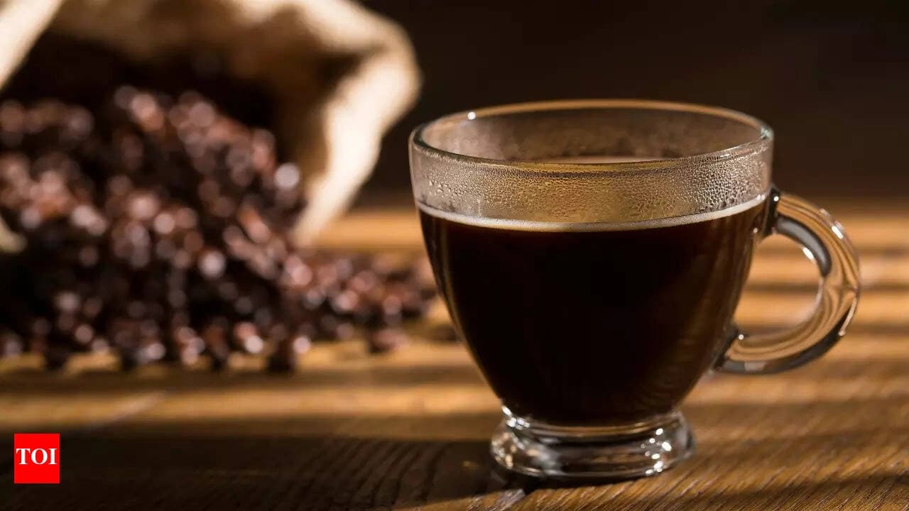 Black Coffee के 6 फायदे: Heart, Liver से लेकर Brain Health तक, जानें कितनी कॉफी है सही