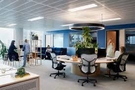 नोएडा में मजदूर क्यों भड़के जानिए पूरा मामला