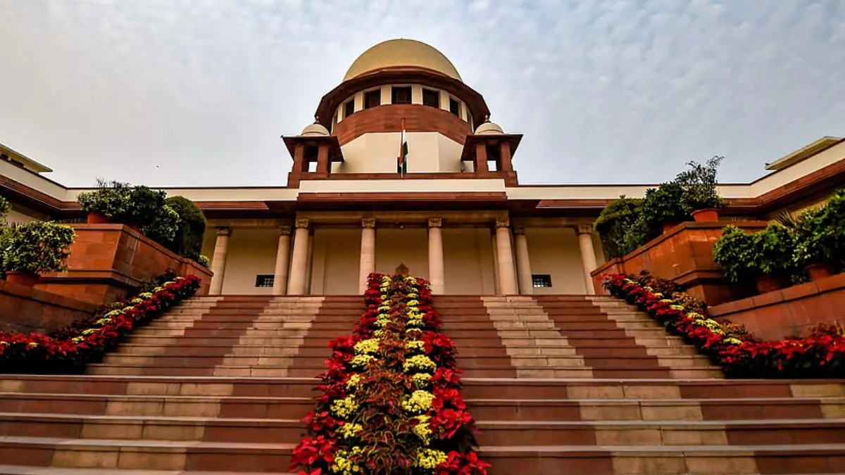 ममता को सुप्रीम कोर्ट का झटका मतगणना नियमों में दखल से इनकार कपिल सिब्बल की दलीलें फेल बंगाल चुनाव नतीजों से पहले TMC की उम्मीदें टूटीं
