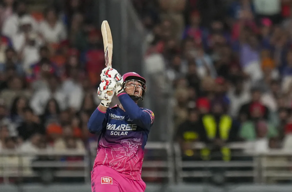 IPL 2026 Orange Cap Race अभिषेक शर्मा टॉप पर, टॉप 10 में भारतीय बल्लेबाजों का दबदबा