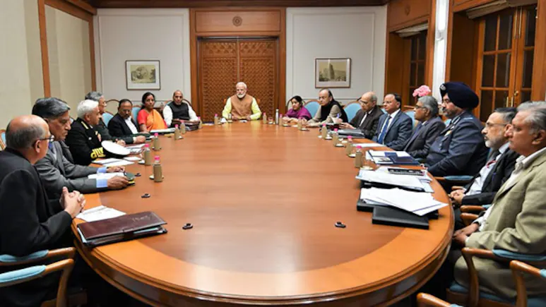 विदेश दौरे से लौटते ही पीएम मोदी की बड़ी बैठक मिडिल ईस्ट संकट से लेकर आर्थिक रणनीति तक कई मुद्दों पर होगी चर्चा