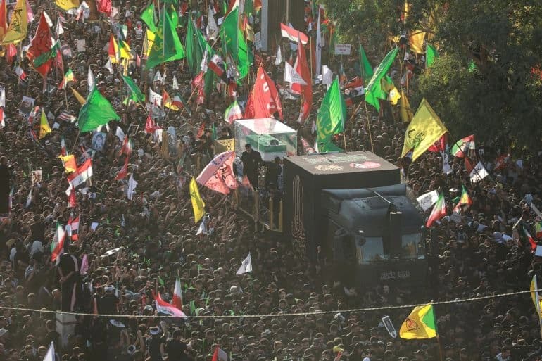US-Iran Conflict: क्यों दोबारा भड़का अमेरिका-ईरान संघर्ष, हवाई हमलों के बाद मध्य पूर्व में बढ़ा युद्ध का खतरा