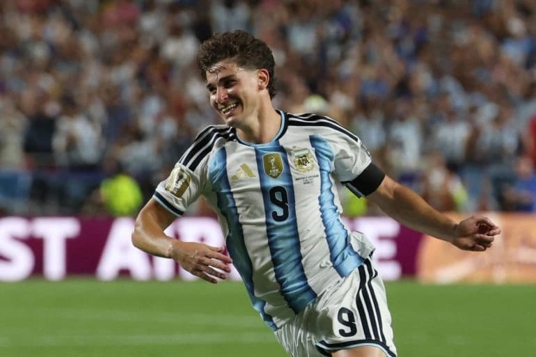 FIFA World Cup 2026: एक्स्ट्रा टाइम में स्विट्जरलैंड को हराकर सेमीफाइनल में पहुंचा अर्जेंटीना, अब इंग्लैंड से भिड़ंत