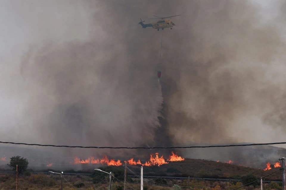 Spain Wildfire Updates: स्पेन के जंगलों की आग में 13वीं मौत, ब्रिटिश महिला ने अस्पताल में तोड़ा दम; 10 लोग अब भी लापता