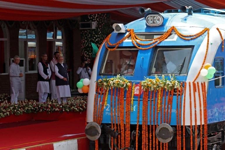 India First Hydrogen Train: 'NaMo Green Rail' की शुरुआत, हाइड्रोजन ट्रेन चलाने वाले देशों में शामिल हुआ भारत