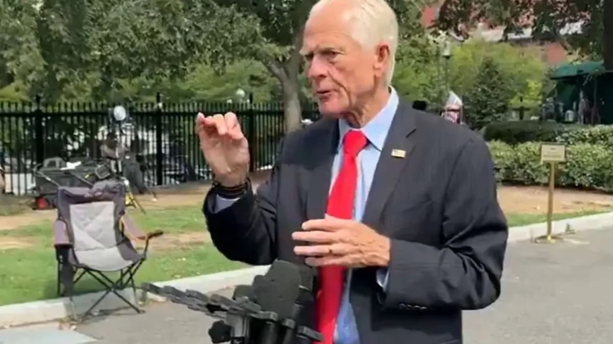 PM Modi-Trump के अच्छे संबंध, 100% टैरिफ पर बोले Peter Navarro: दोनों सुलझा लेंगे मुद्दा